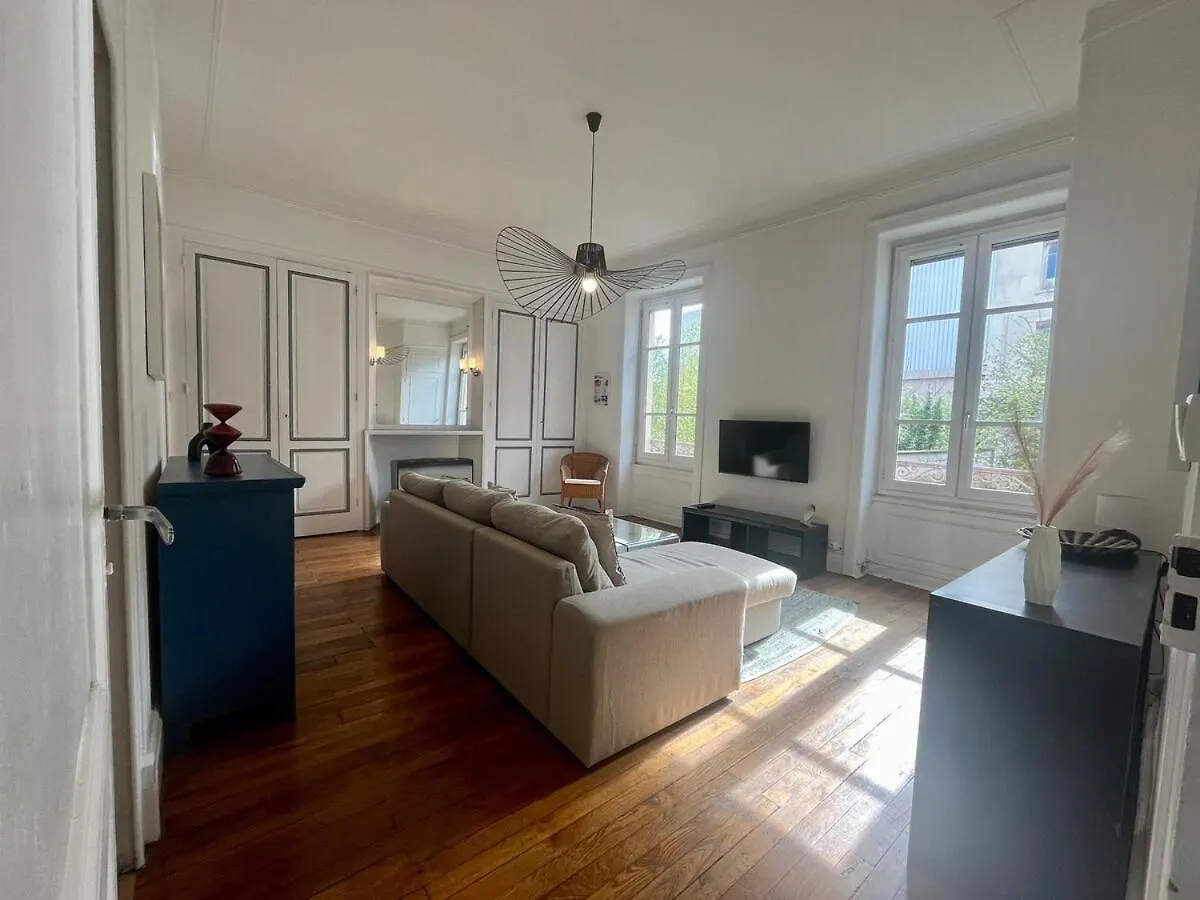 Apartment Suite Lavanni Lyon