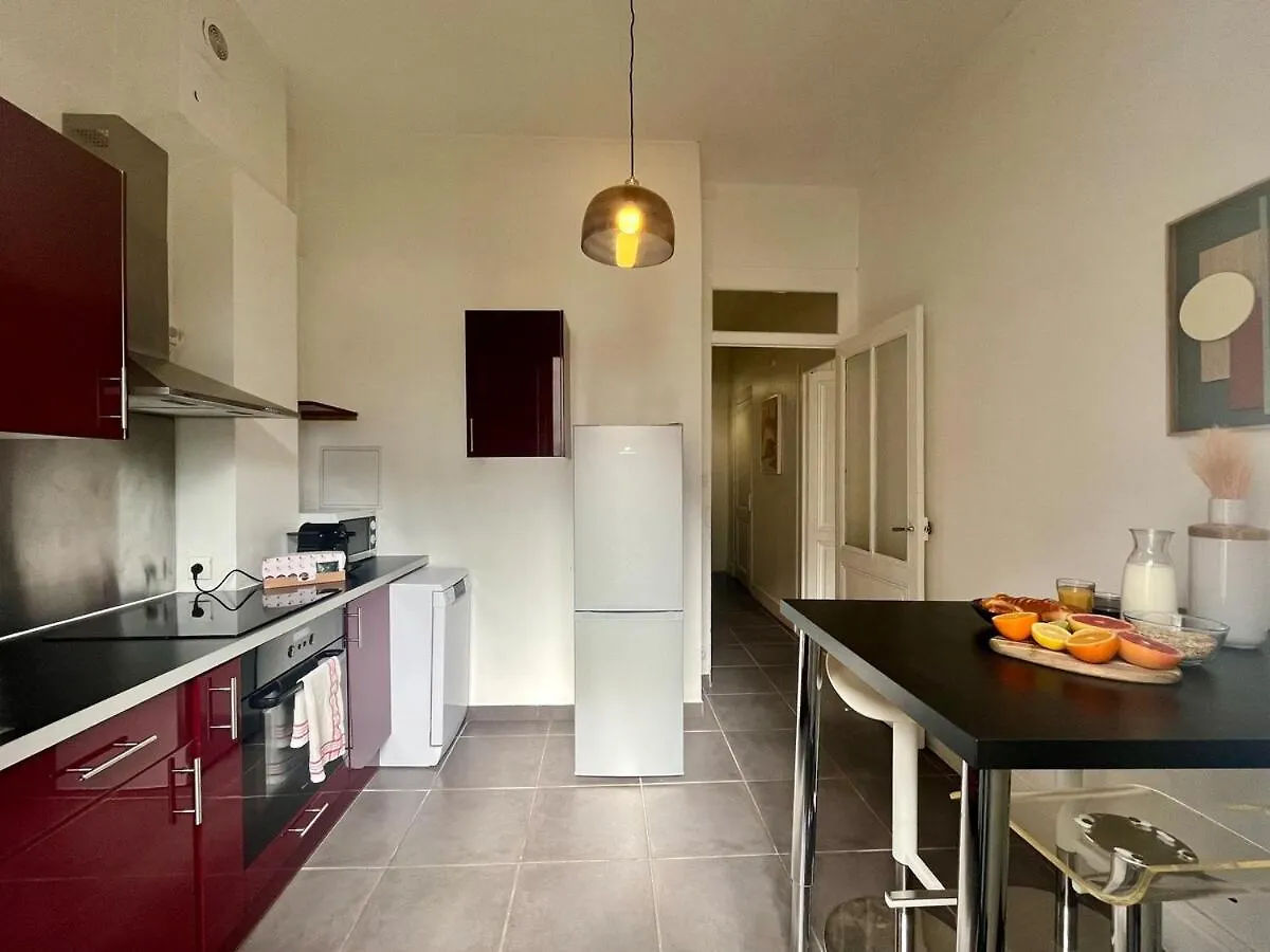 Suite Lavanni Lyon Apartment